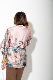 Kimono Lotus
