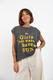 T-shirt Girls just wanna have sun