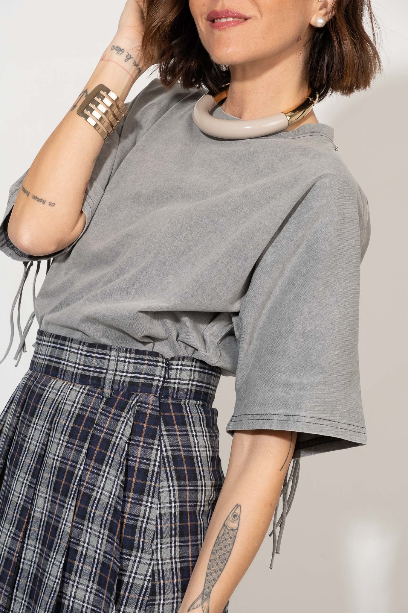 T-shirt Bangs
