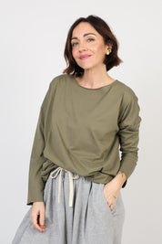 T-shirt over taglio laser