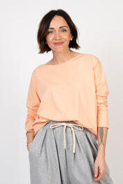 T-shirt over taglio laser