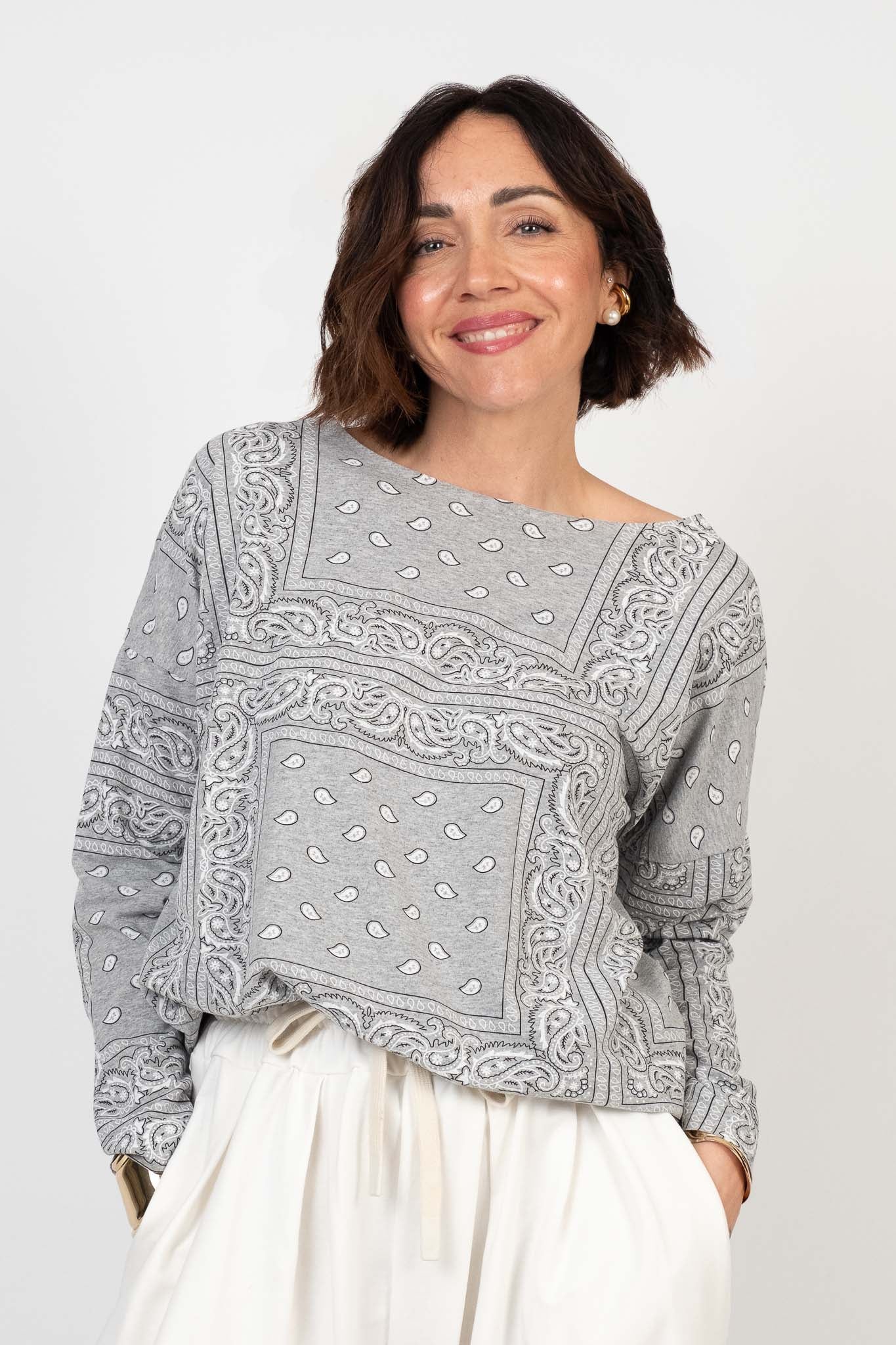 T-shirt over taglio laser bandita