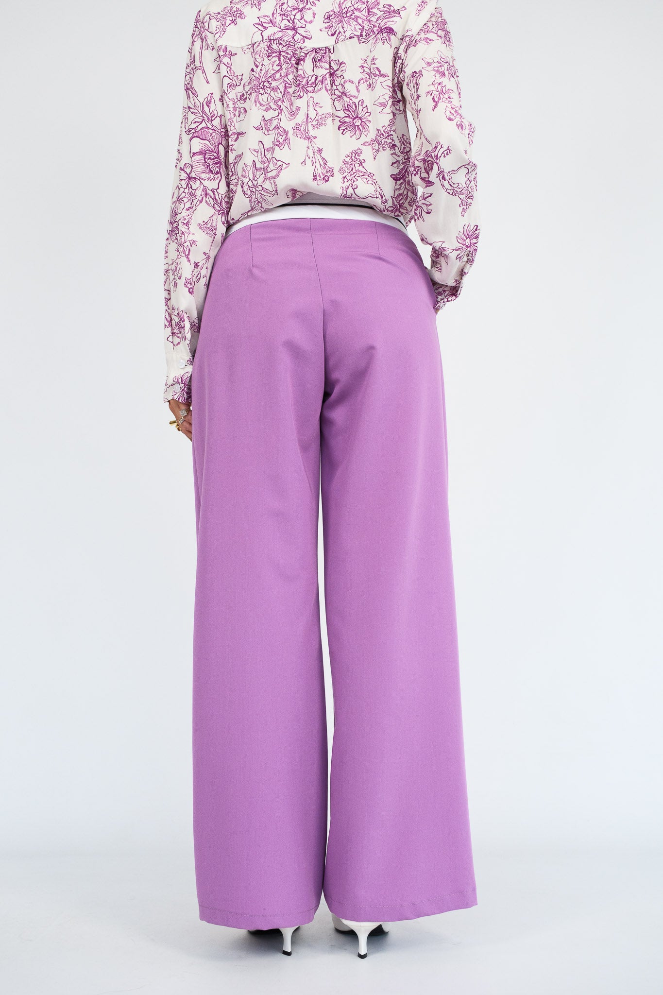 Pantalone Ines