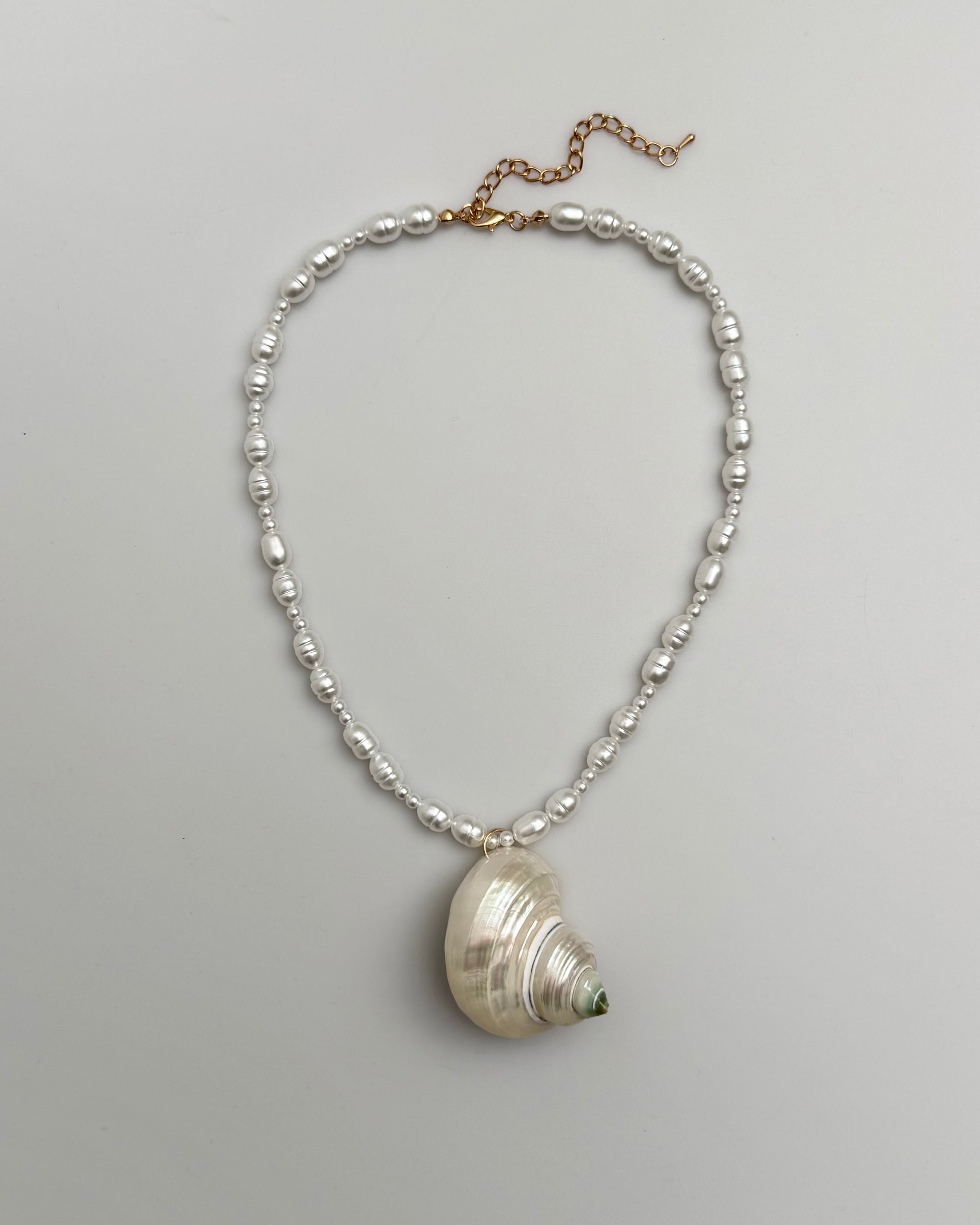 Collana Shell