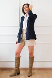 Short Marta
